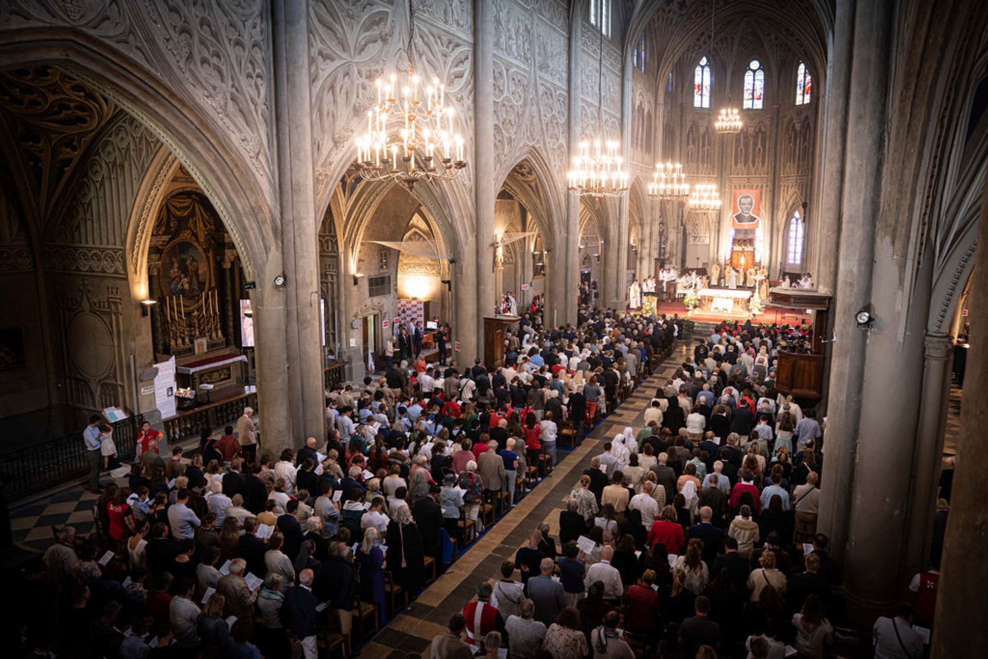 Triduum de la béatification : samedi 17 mai | Messe de béatification